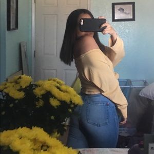 BDG HIGHWAISTED JEANS